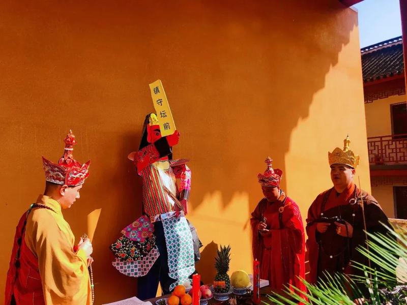 金秋水陆第三日内坛庄严虔诚起发符悬幡度众生