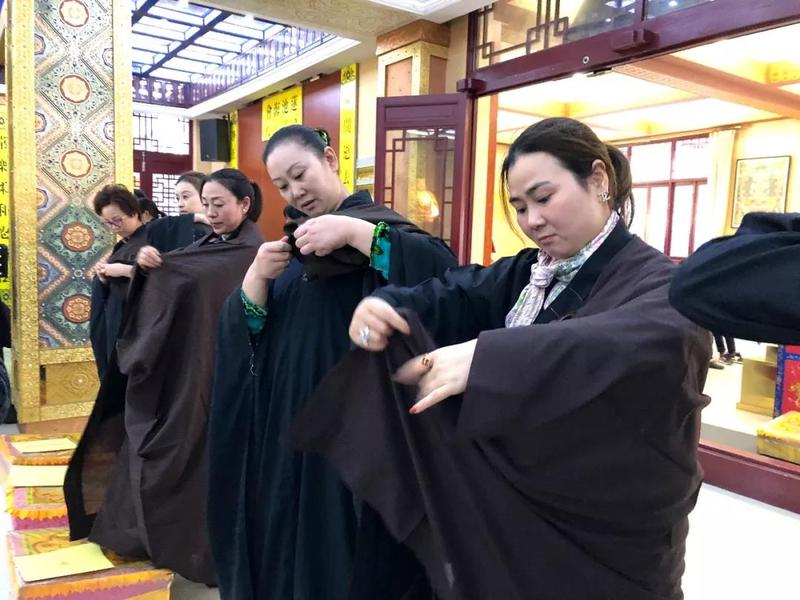 南通太平禅寺,宝华山隆昌寺联合举行传授在家居士三皈五戒菩萨戒法会